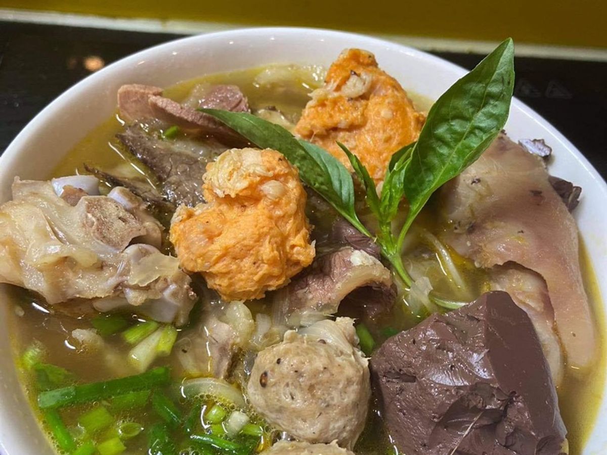 Bún bò Huế
