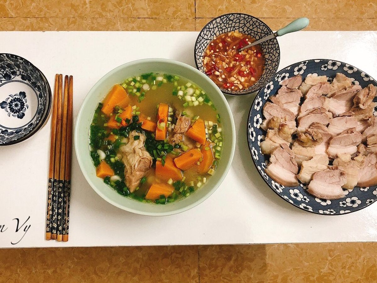 Cơm nhà 2
