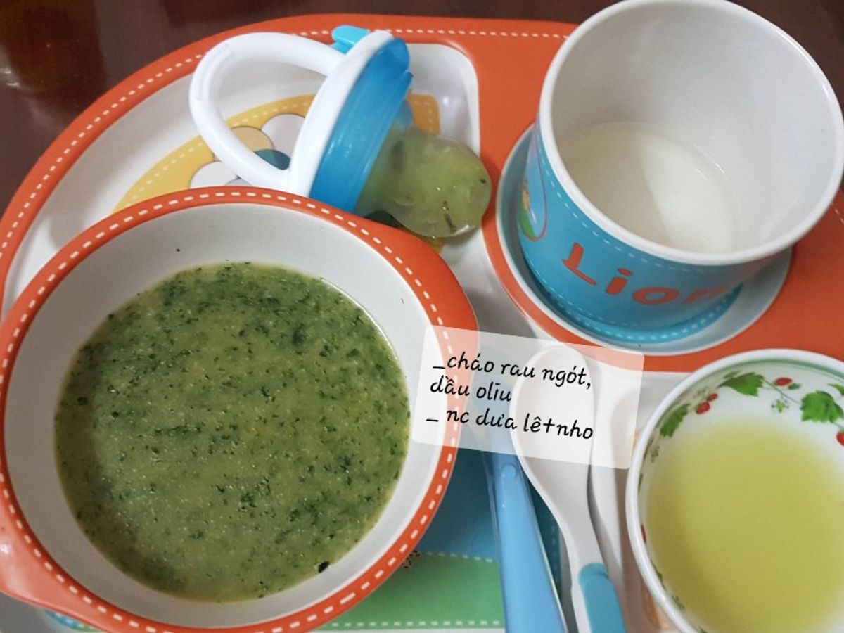 Cháo rau ngót dầu oliu