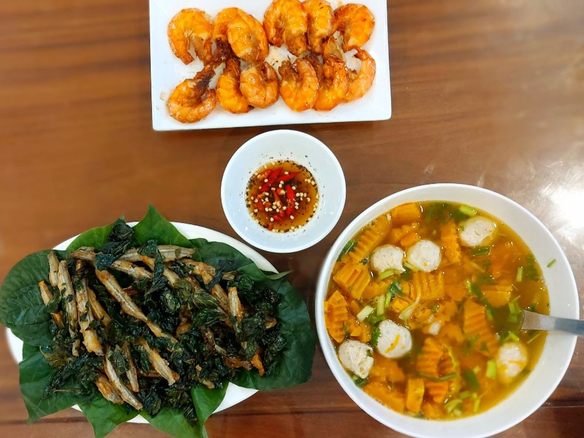 Mâm cơm gia đình #20