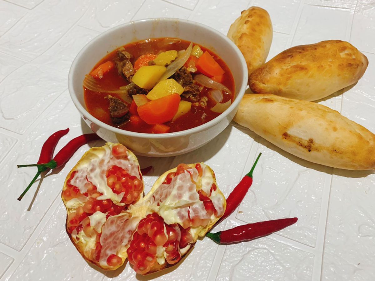 Bò sốt vang