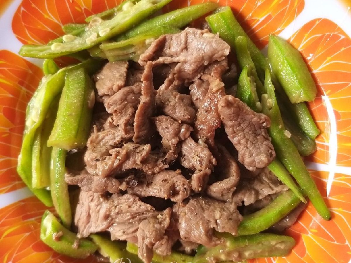 Bò né đậu bắp