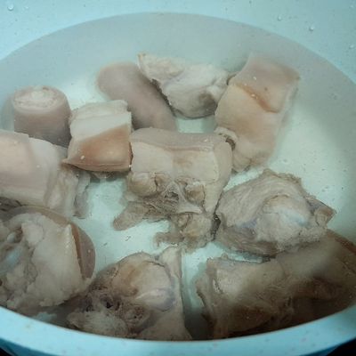 Bước 1
