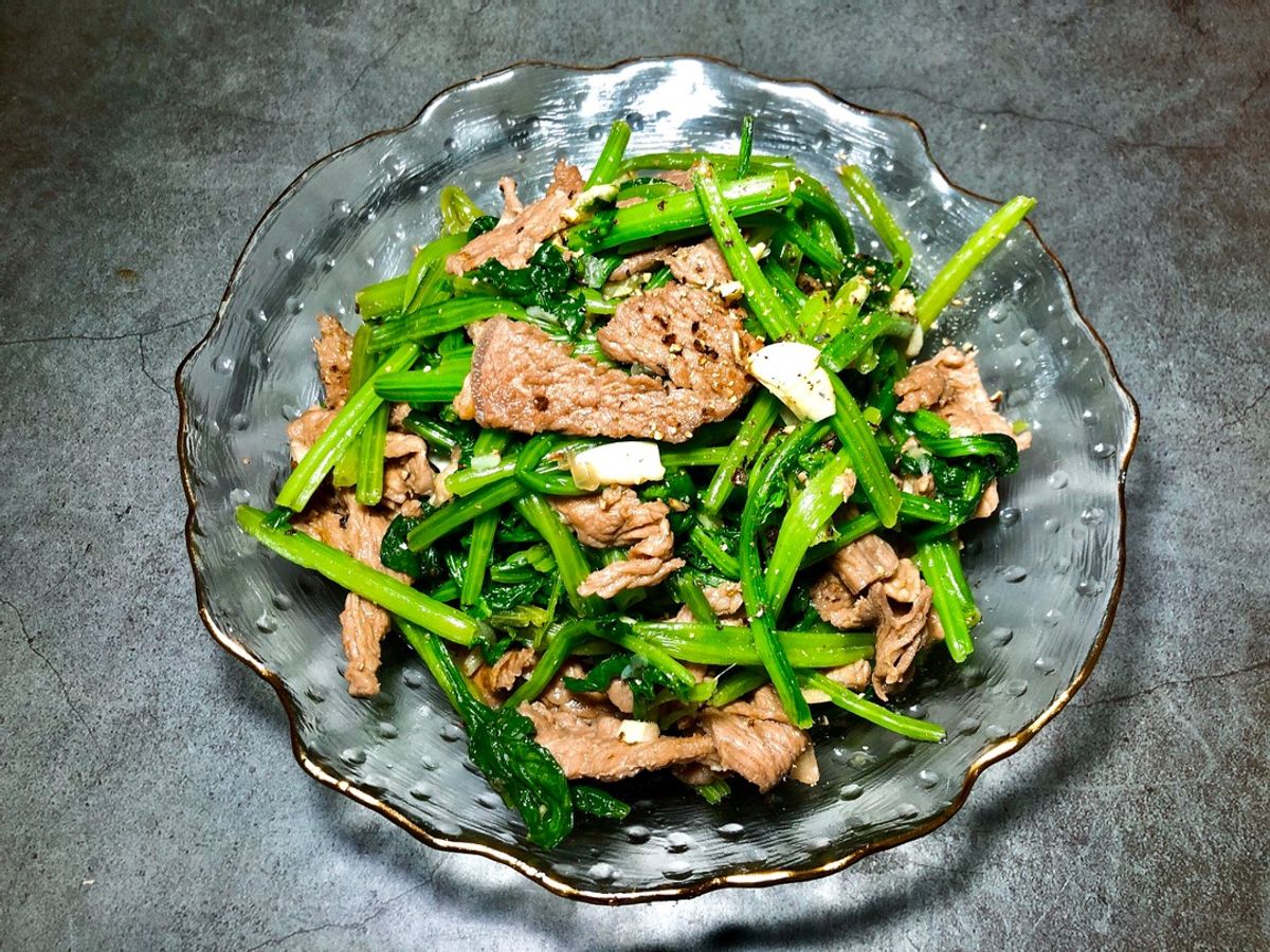 Rau Cải Bó Xôi Xào Thịt Bò