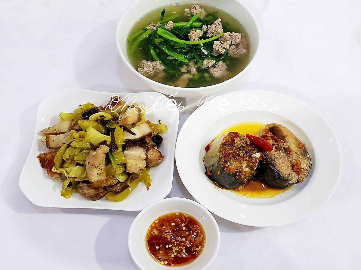 Cơm nhà đơn giản mà ngon 210