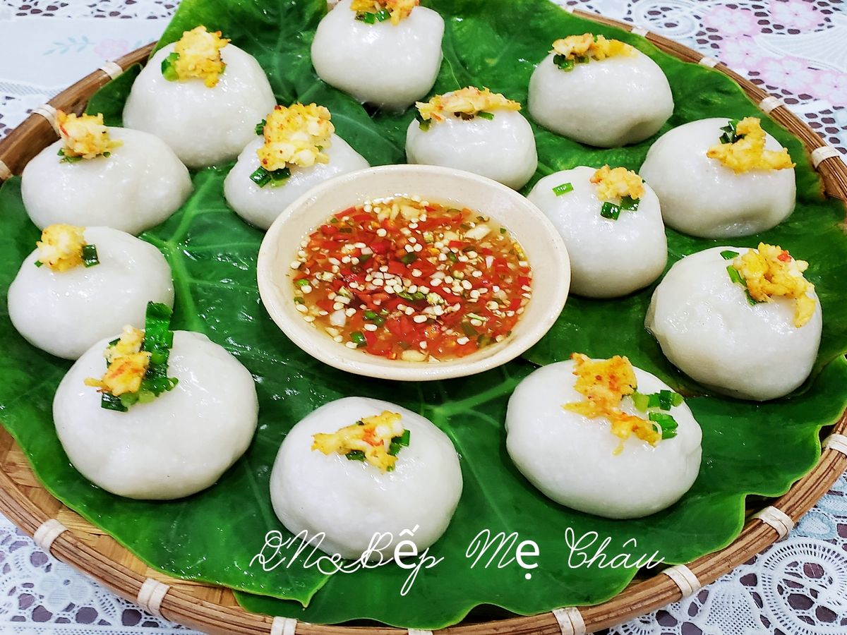 Bánh ít Trần nhân đậu xanh, thịt băm