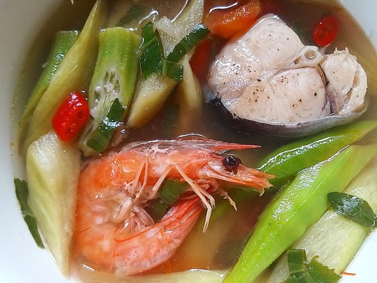 Canh chua cá basa