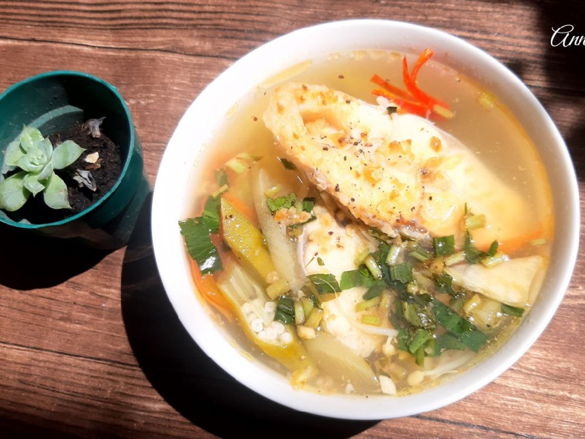 Canh chua cá diêu hồng