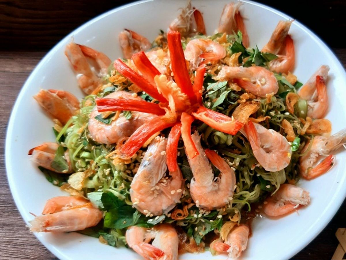 Gỏi tôm rau muống