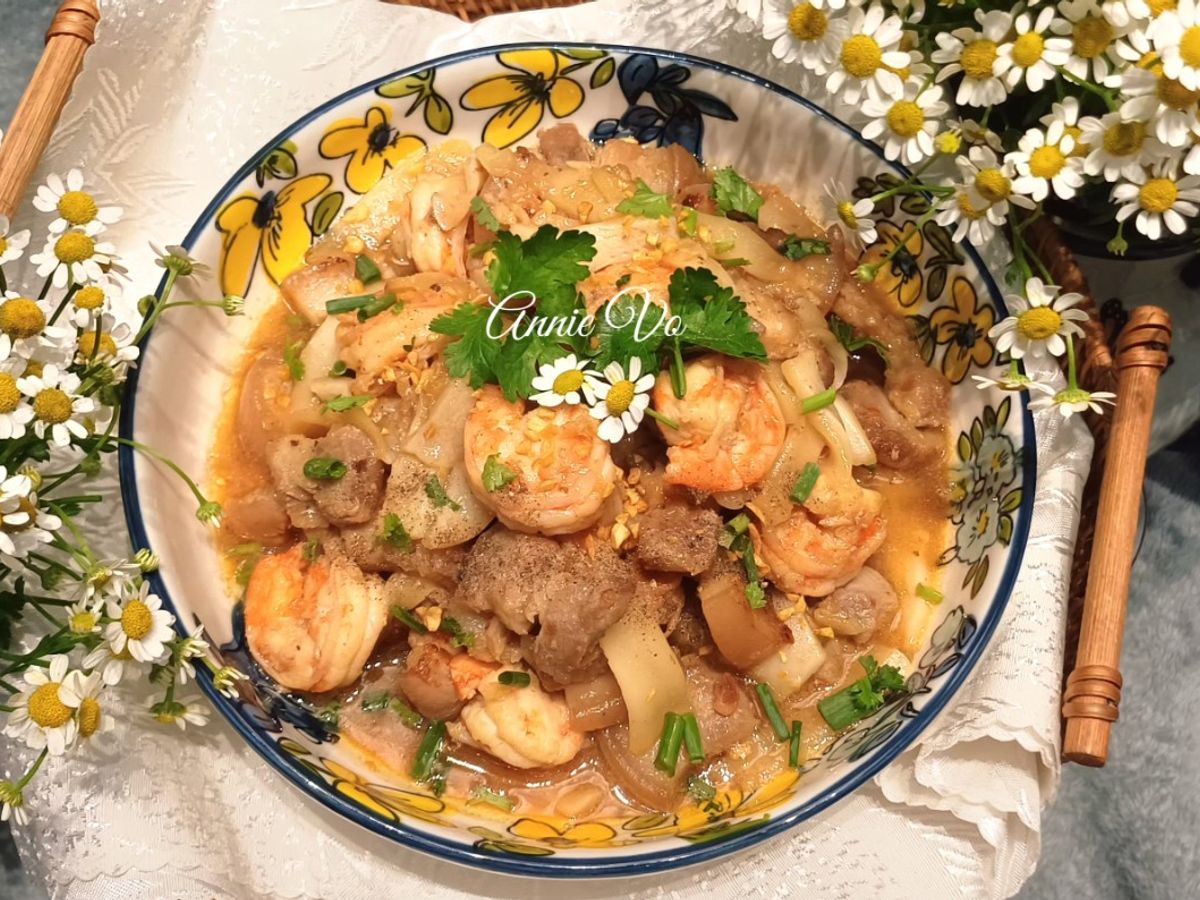 Tôm thịt rang dừa