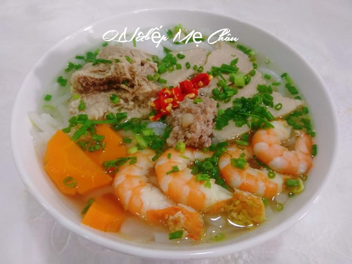 Bánh canh tôm thịt