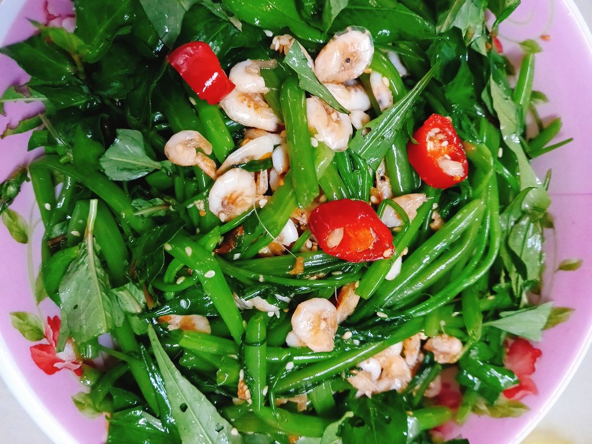 Gỏi rau muống tép đồng(trộn bằng mắm tôm)