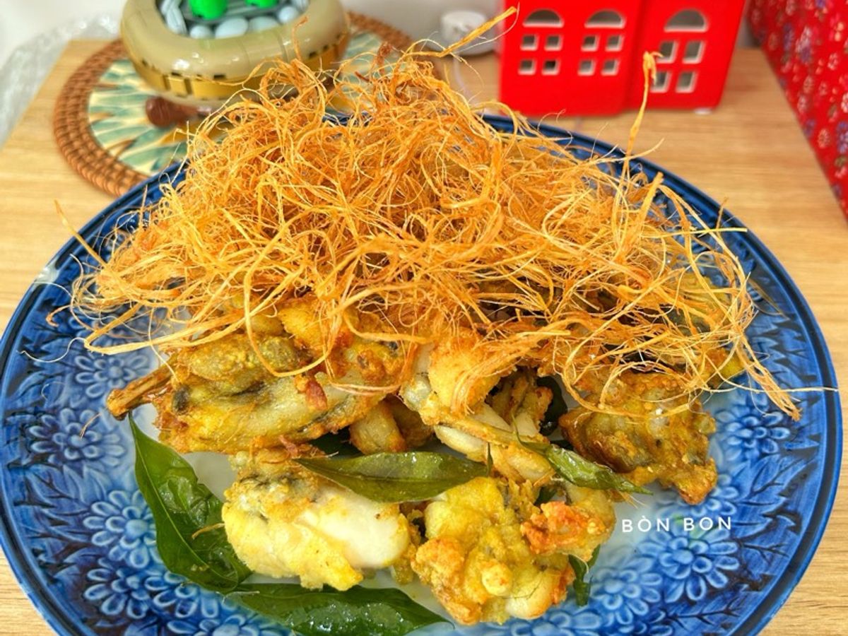 Ếch Núp Rơm (Ếch Núp Lùm)