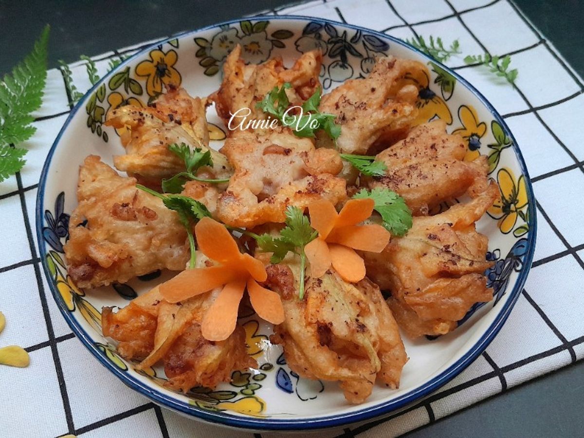 Bông bí nhồi thịt chiên giòn