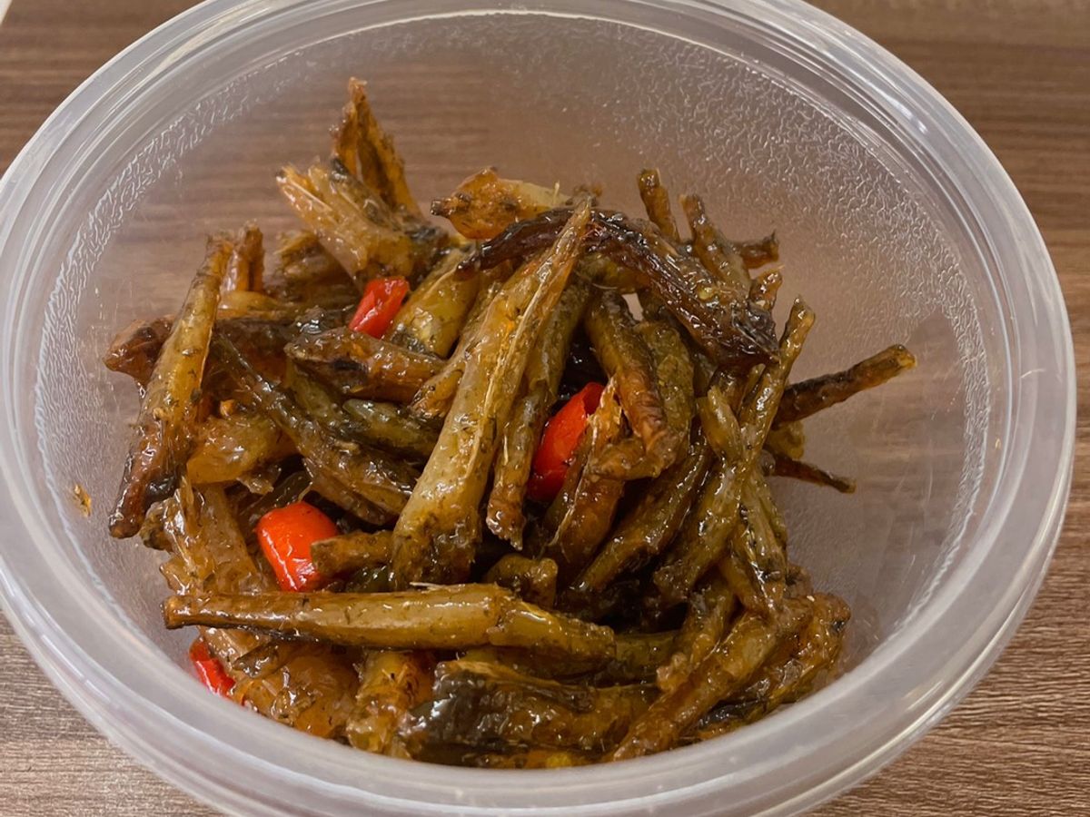 Cá chai/cá chỉ vàng chua ngọt