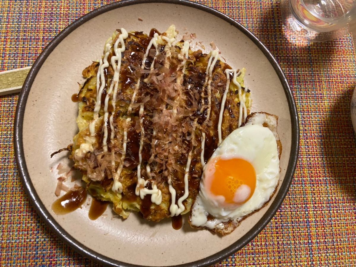 Giản dị Okonomiyaki với đậu phụ (Simple okonomiyaki with tofu)