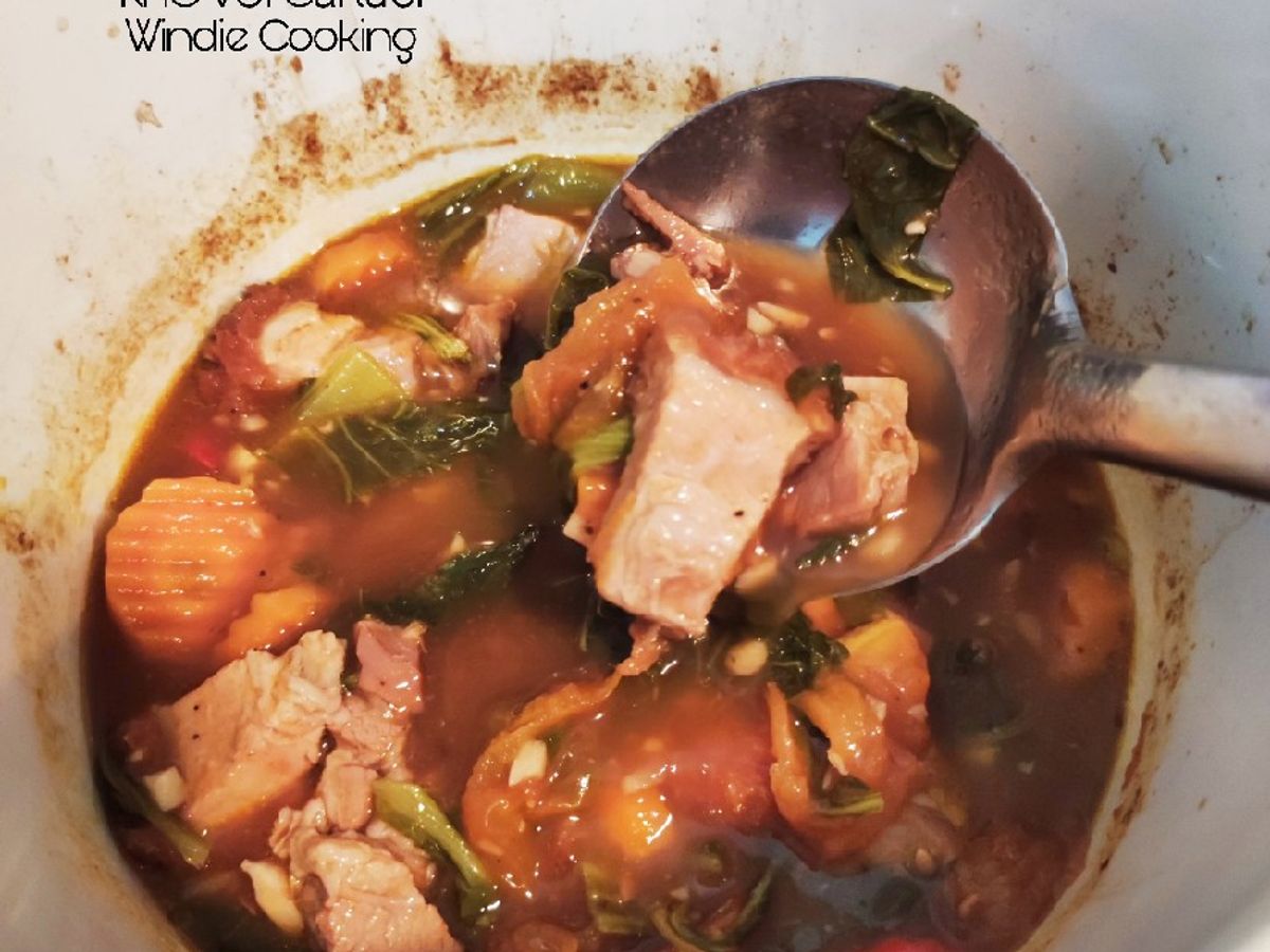 Heo Quay Kho Cải Chua (cải tươi)