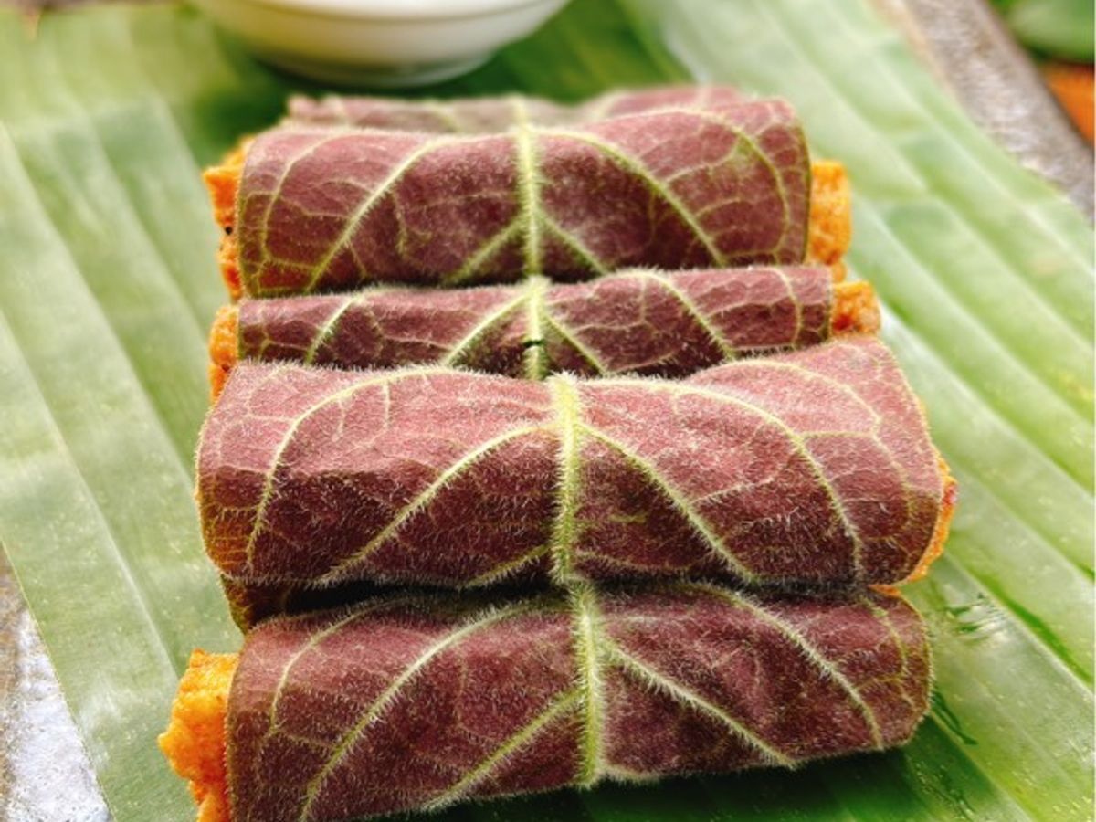 Lá mơ lông cuốn đậu hũ