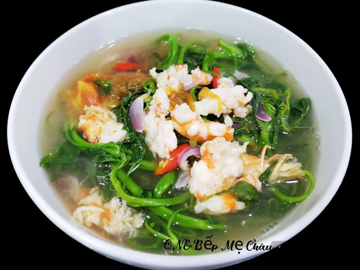 Canh chua rau muống