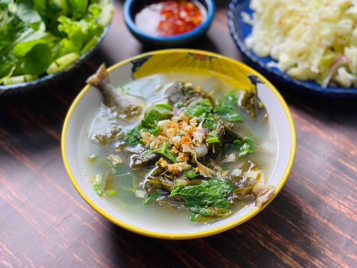 Canh Cá Giò Nấu Lá Giang