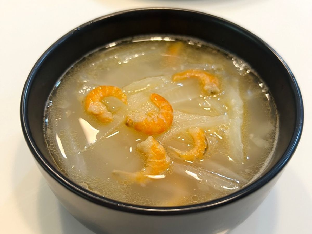 Canh tôm khô củ cải