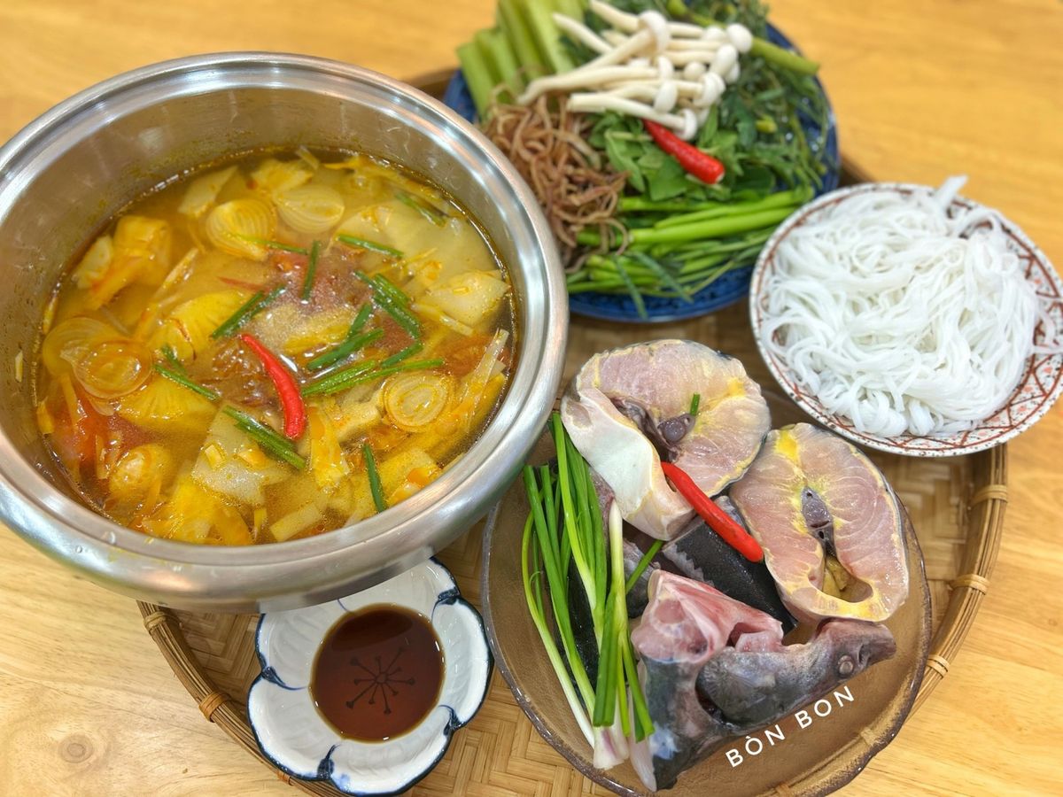 Lẩu cá tầm măng chua