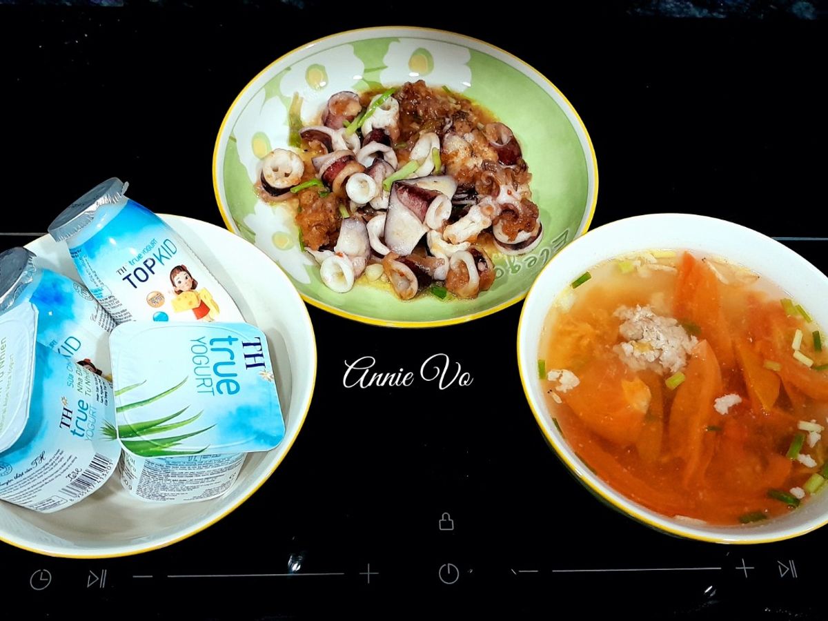 Cơm nhà hai món đơn giản