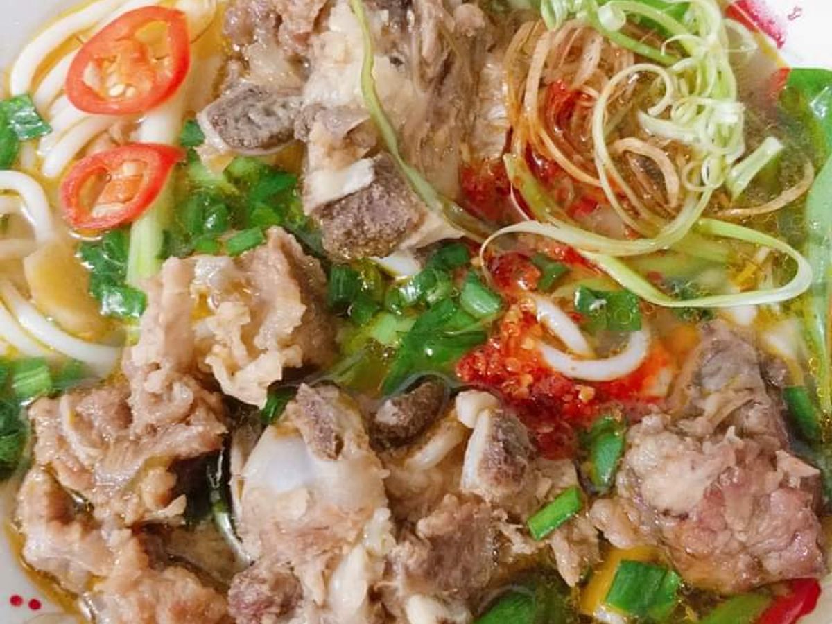 Bún Bò Huế(Xương Bò)