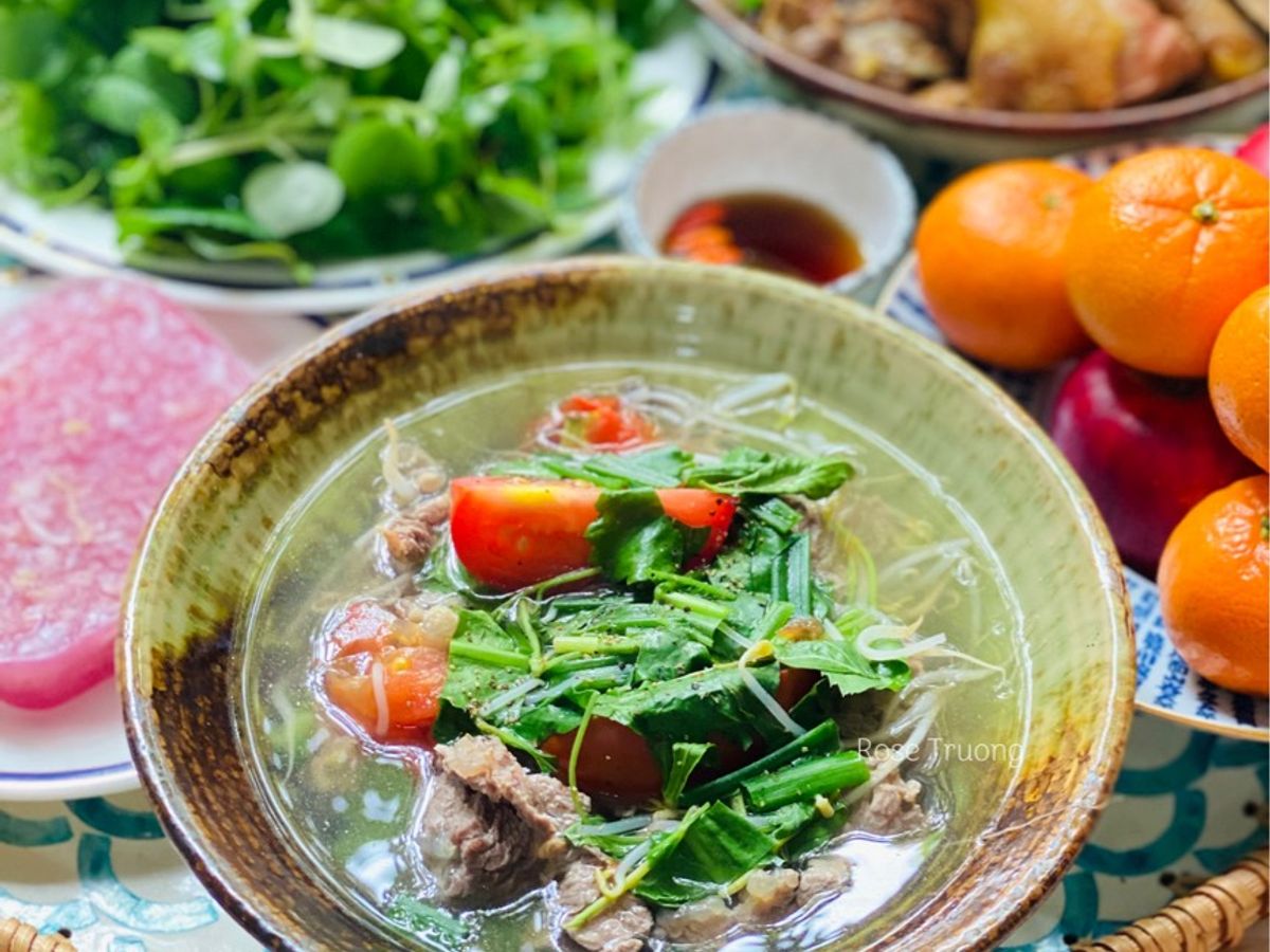 Canh Chua Thịt Bò