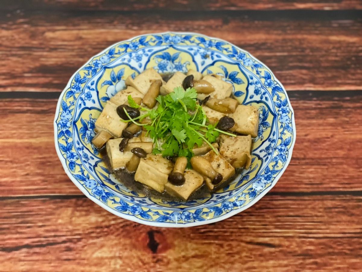 Nấm Đùi Gà Kho Đậu Hũ