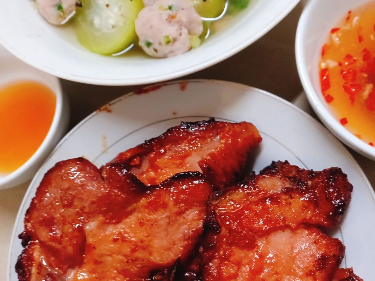 Mâm cơm mẹ nấu 5