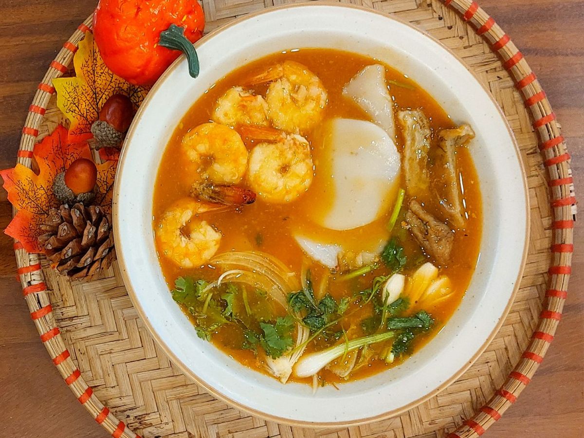 Bánh canh phồng tôm