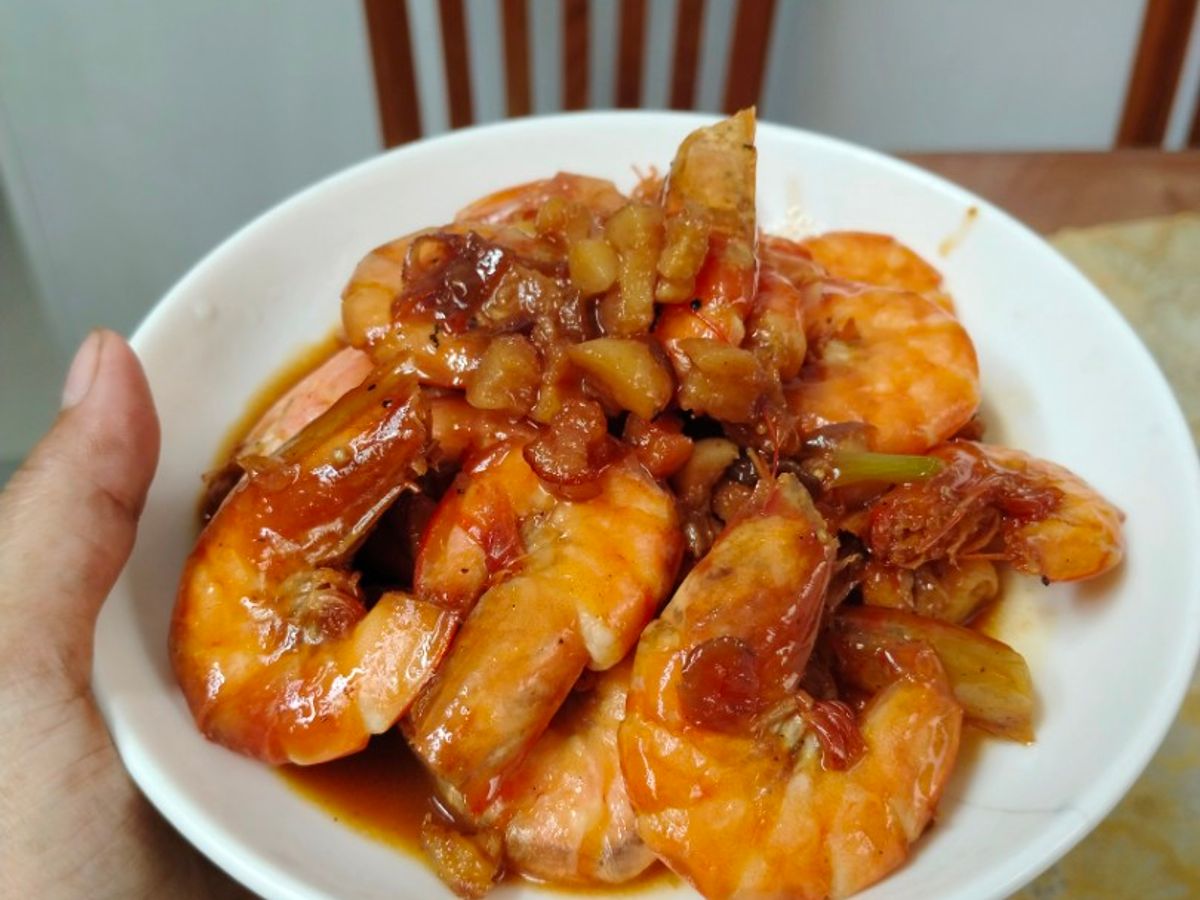 Tôm rim tóp mỡ