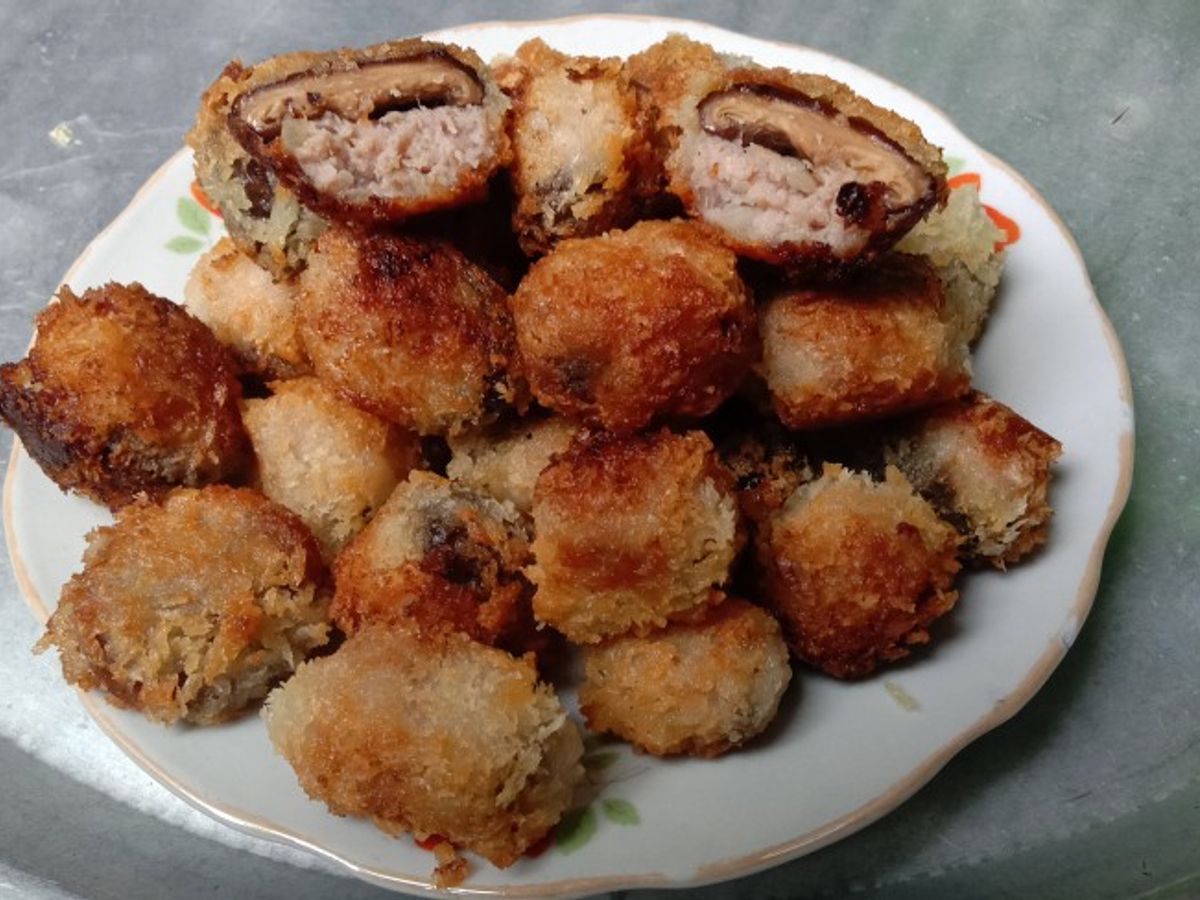 Nấm hương nhồi thịt chiên xù