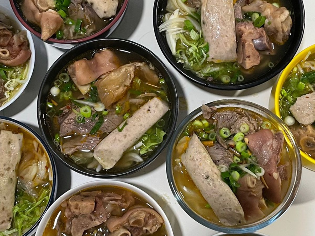 Chả huế/chả chiên/giò bò