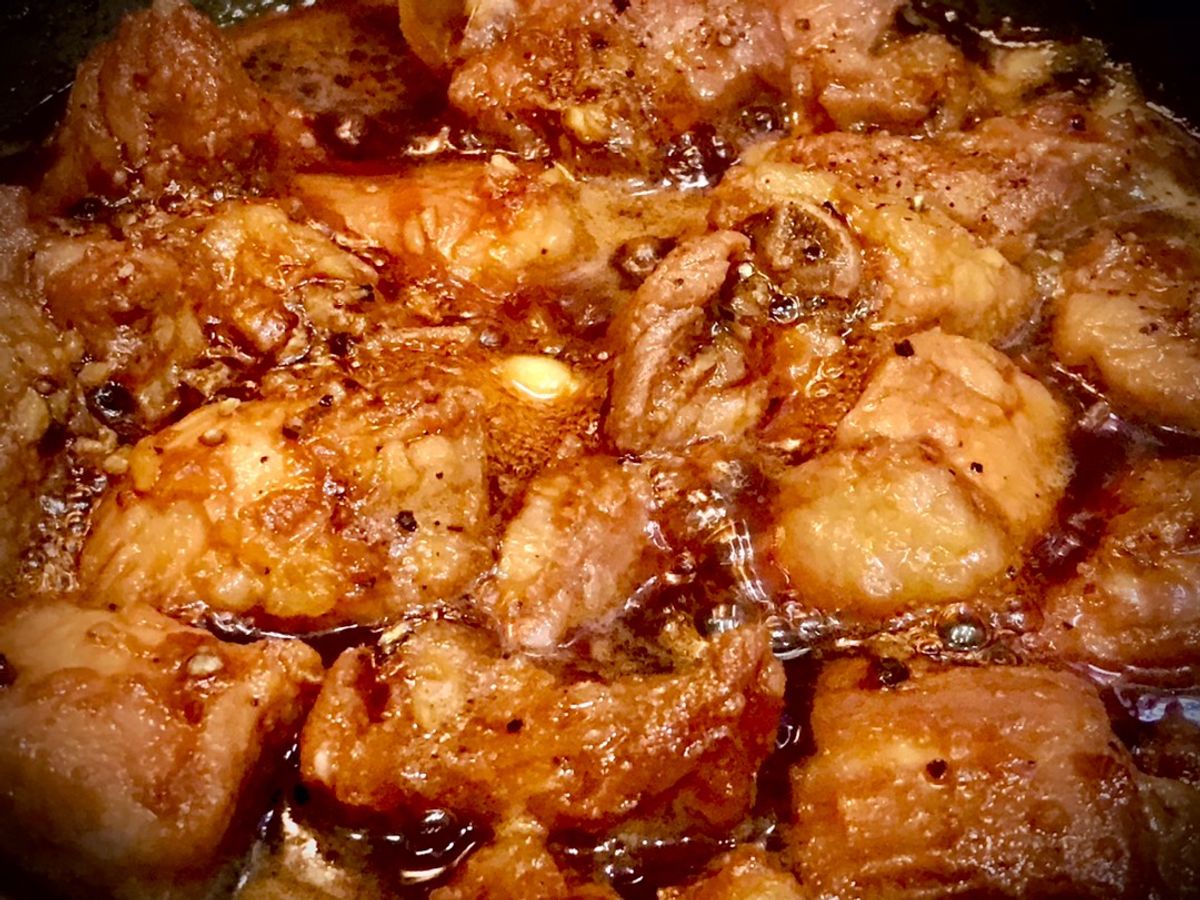 Thịt Sườn Non Kho Tiêu