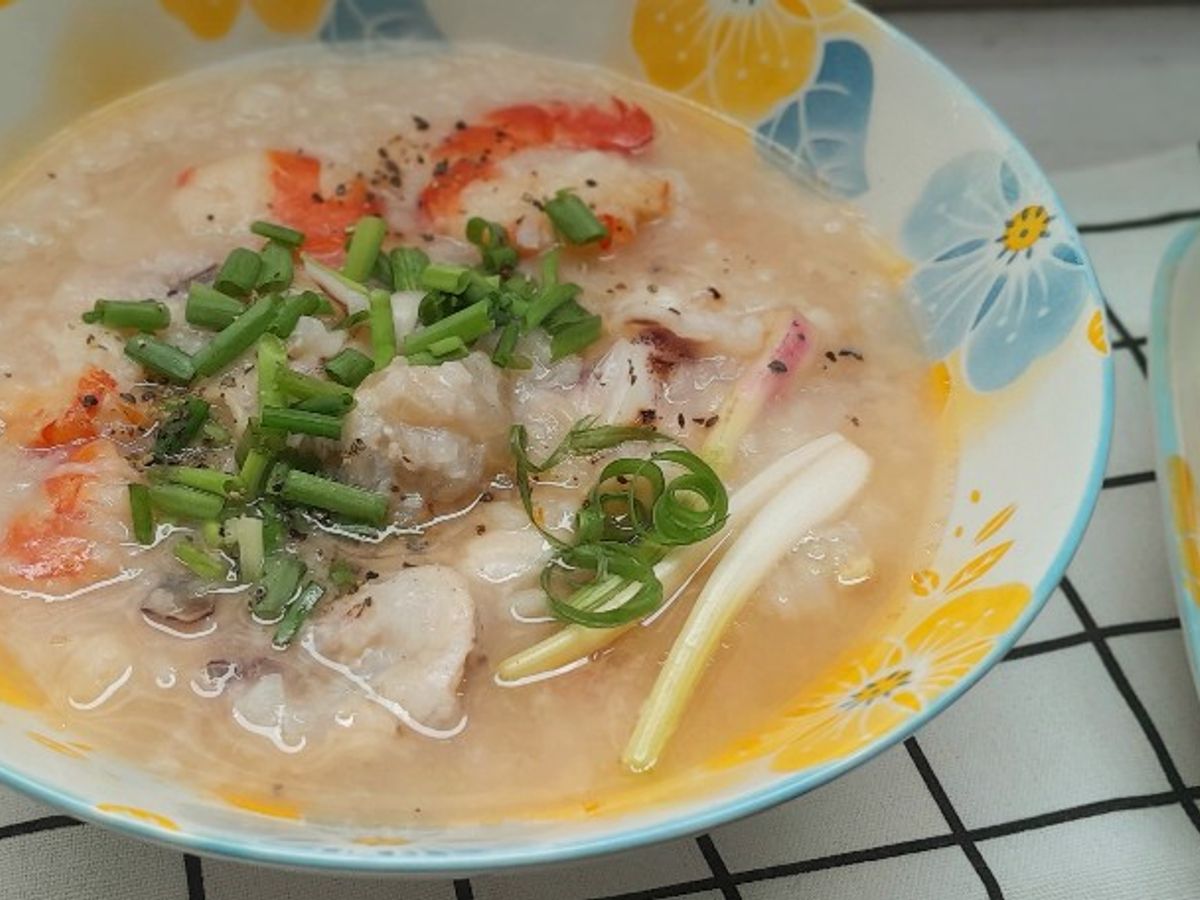 Cháo tôm và râu mực