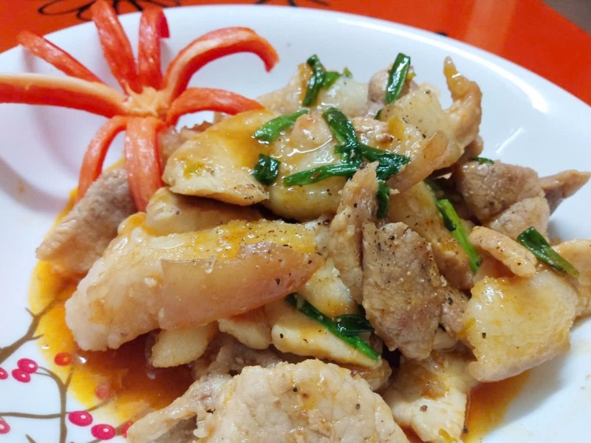 Thịt rim cay