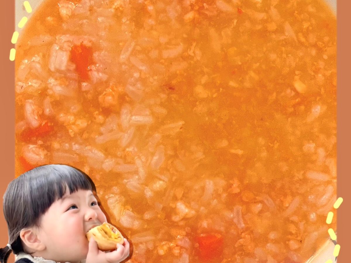 Cháo tôm cùng cà rốt