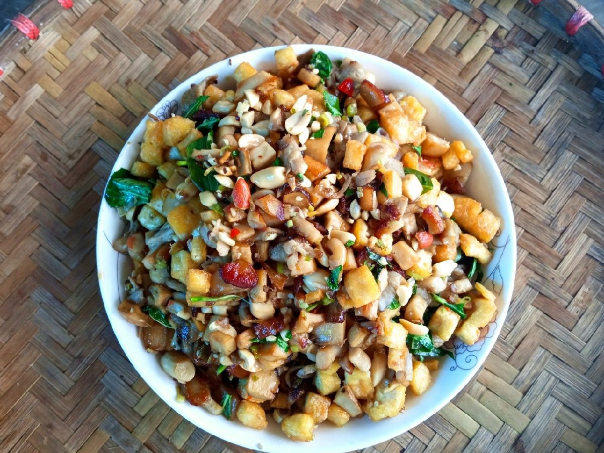 Nấm đậu xúc bánh đa