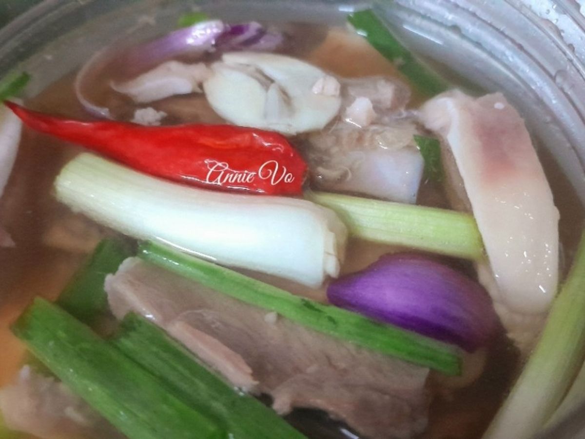 Lưỡi heo ngâm nước mắm