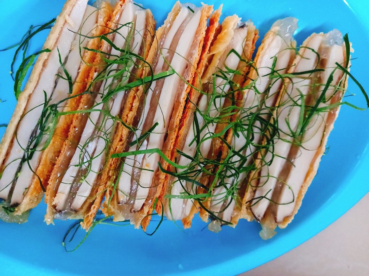 Tàu ky cuộn nấm đùi gà