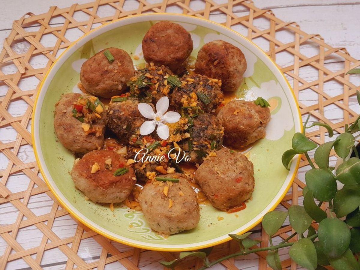Thịt chả rim nước mắm tỏi ớt
