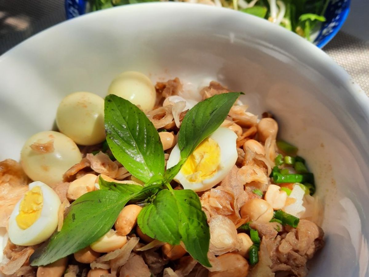 Mỳ Quảng bò (phiên bản fake)