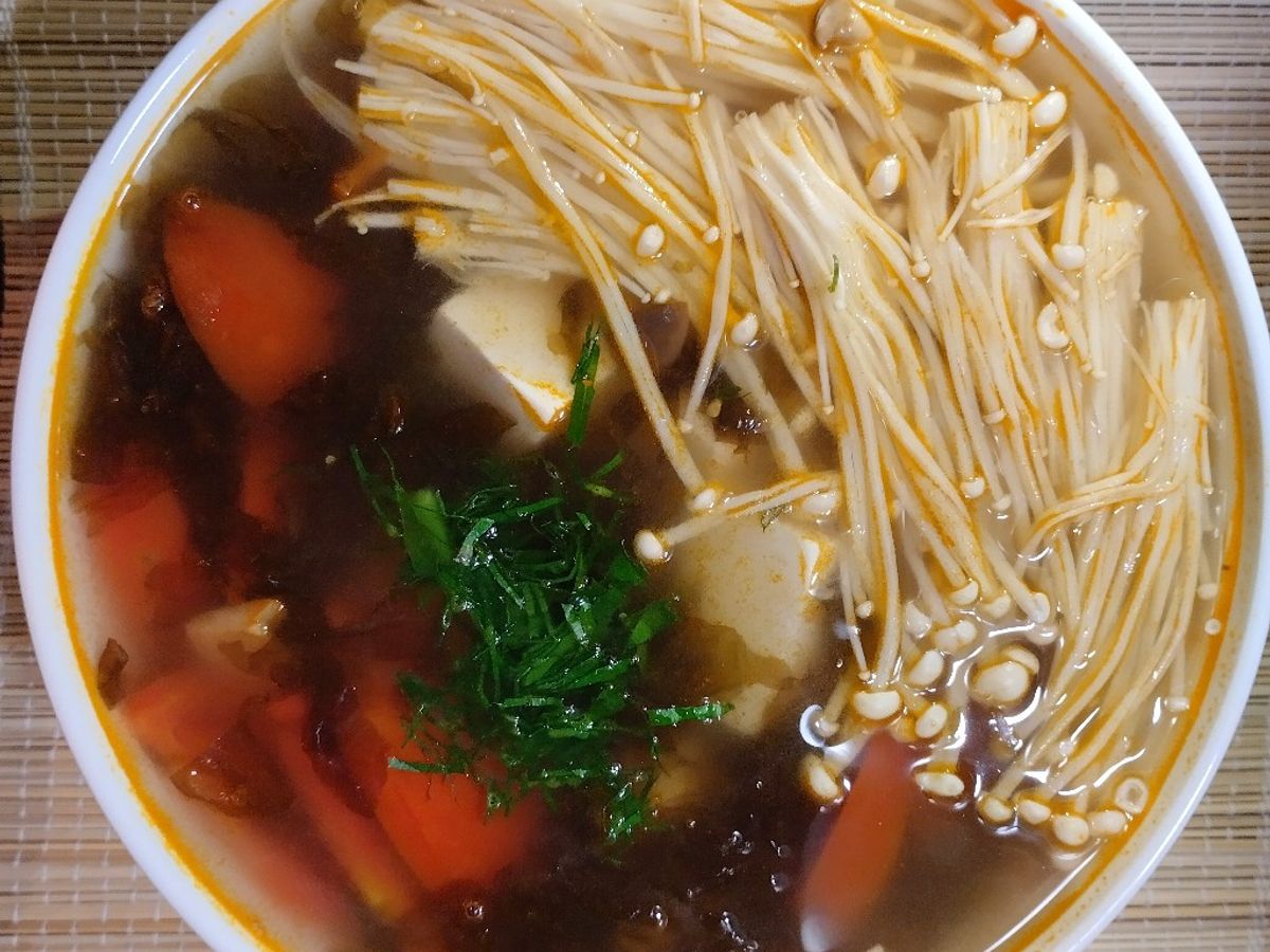 Canh rong biển đậu hũ