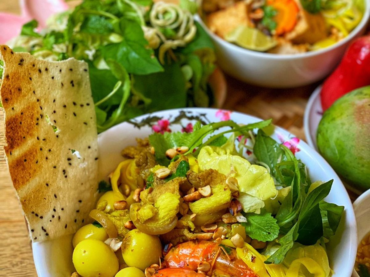 Mì Quảng Tôm Thịt Trứng