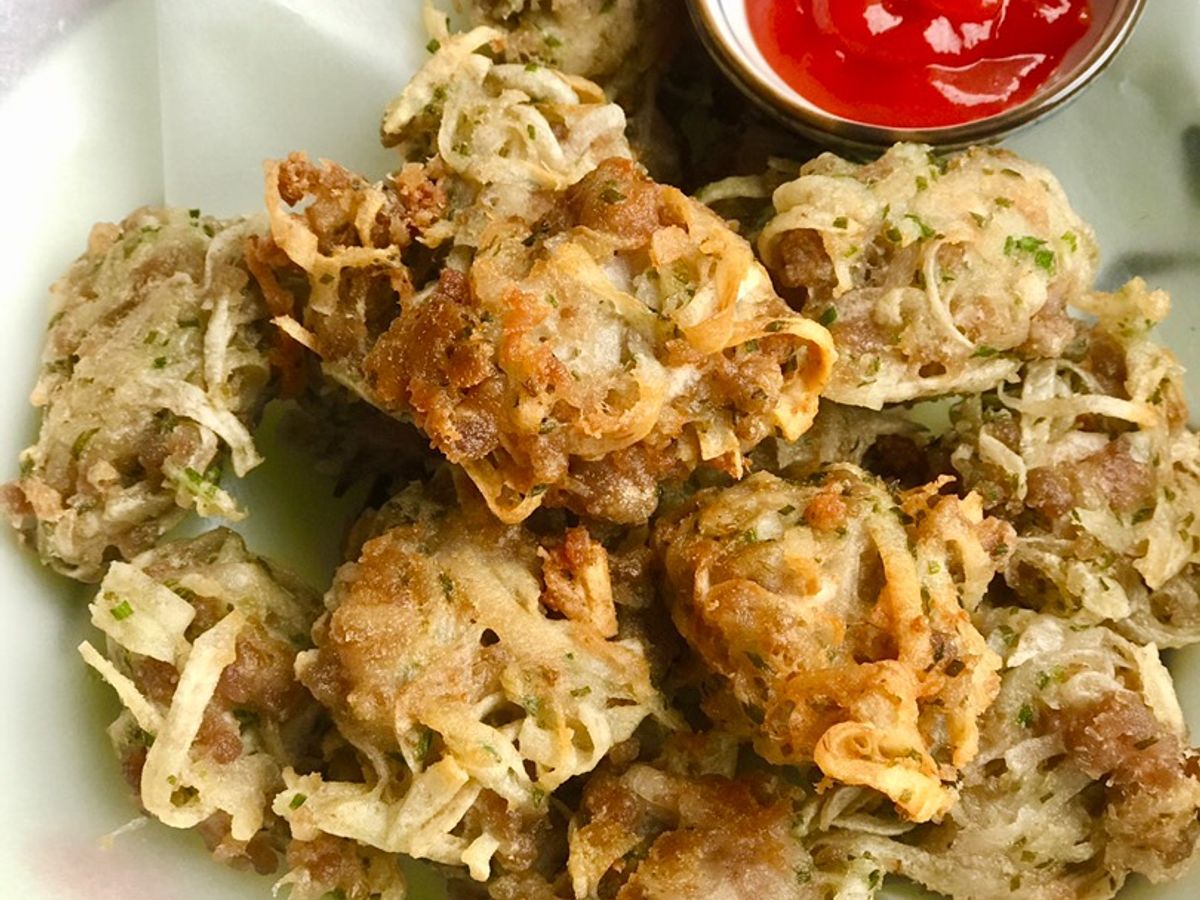 Thịt viên khoai môn