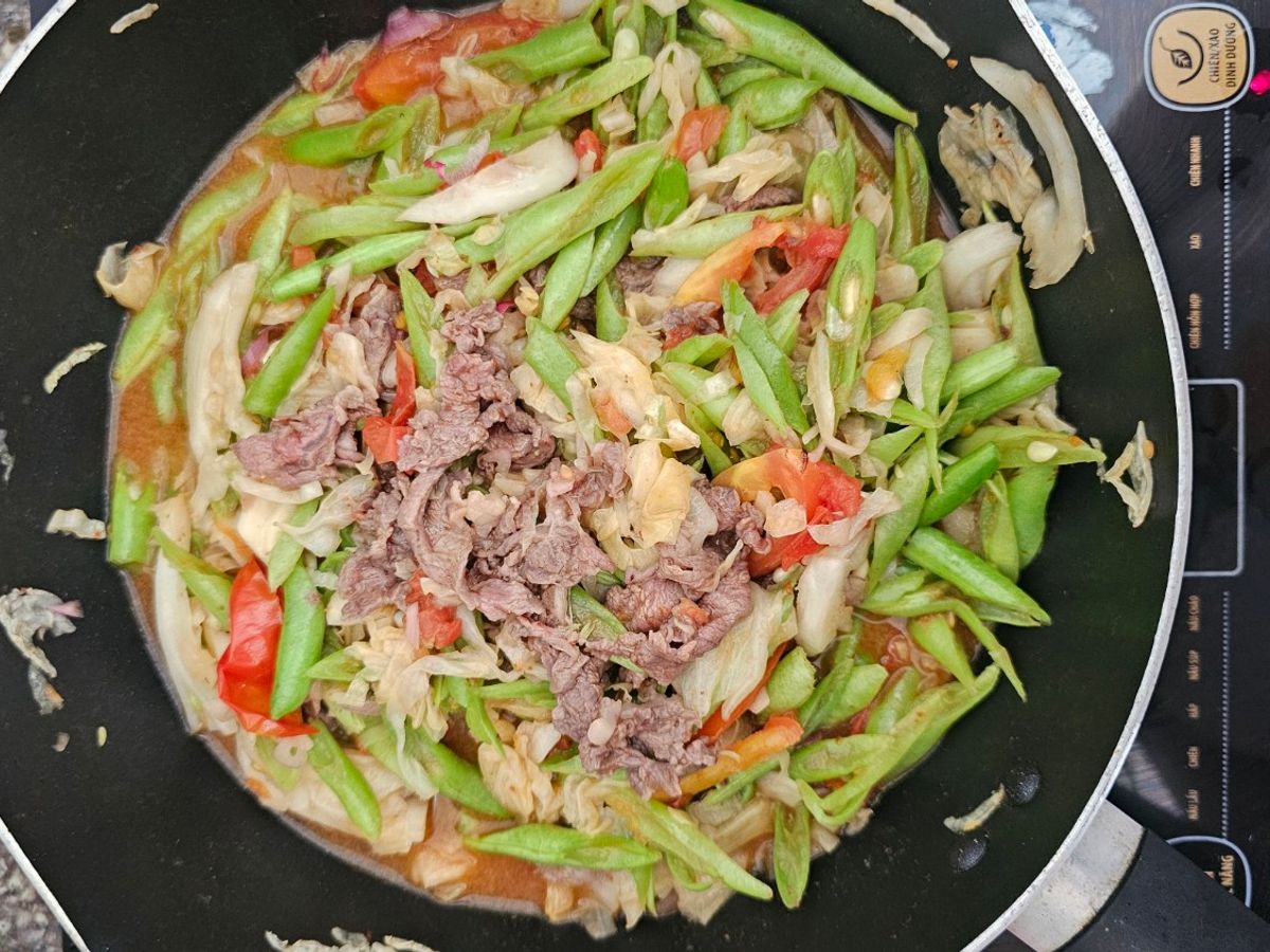 Đậu cô ve xào thịt bò cà chua