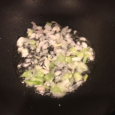 Bước 1