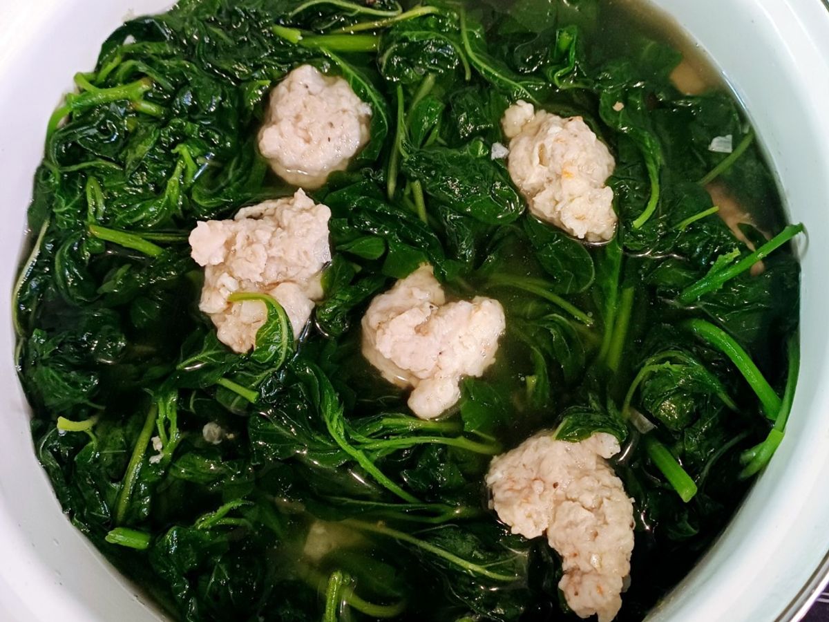 Rau dền cơm nấu mọc tôm thịt